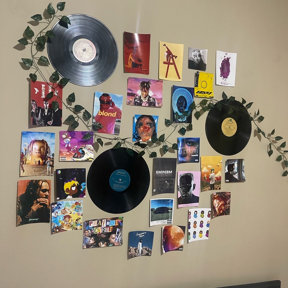 Wall prints